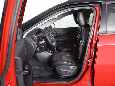 Used 2021 Jeep Compass Trailhawk AWD/4WD image 27