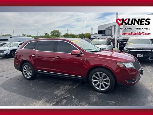 Used 2014 Lincoln MKT FWD image 5