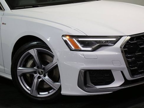 Used 2024 Audi A6 Premium Plus image 8