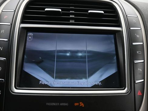 Used 2020 Lincoln Nautilus Reserve w/ Equipment Group 201A image 23