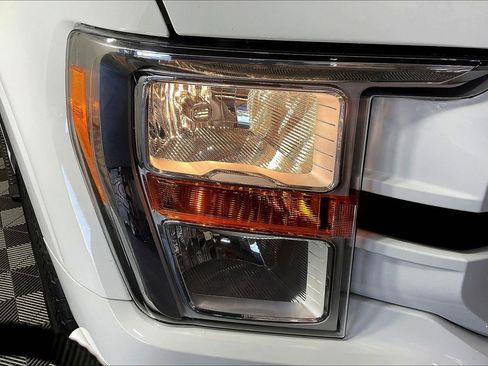 Used 2022 Ford F150 XL w/ STX Black Appearance Package AWD/4WD image 31