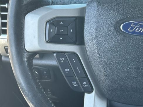 Used 2017 Ford F350 Lariat w/ Lariat Ultimate Package AWD/4WD image 23