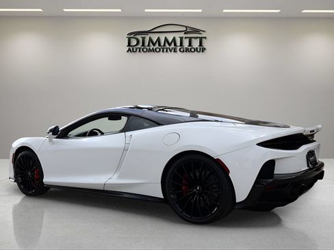 Used 2023 McLaren GT RWD image 3