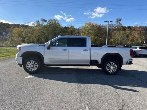 Certified 2023 GMC Sierra 2500 Denali w/ Denali Ultimate Package image 2