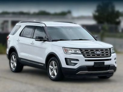 Used 2016 Ford Explorer XLT