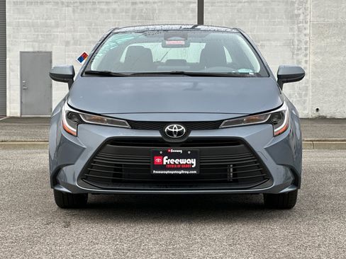 New 2026 Toyota Corolla LE image 9