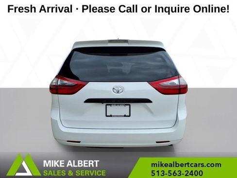 Used 2020 Toyota Sienna L FWD image 6