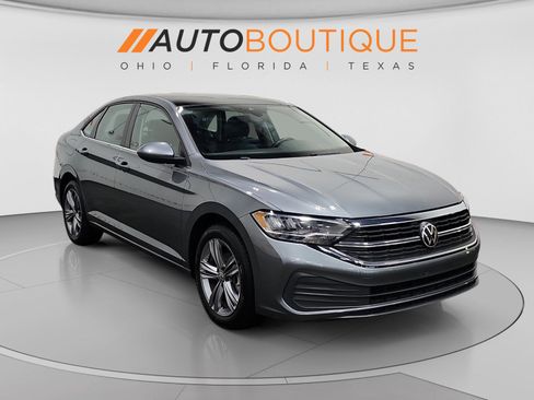 Used 2023 Volkswagen Jetta SE FWD image 8
