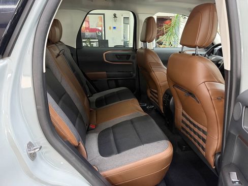 Used 2021 Ford Bronco Sport Outer Banks w/ Outer Banks Package AWD/4WD image 15