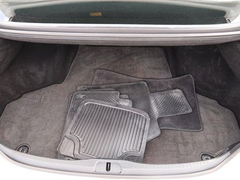 Used 2012 Lexus LS 460 w/ Comfort Pkg RWD image 7