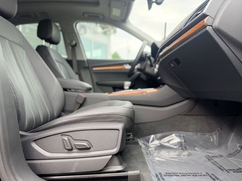 Certified 2024 Audi Q5 Premium AWD/4WD image 21