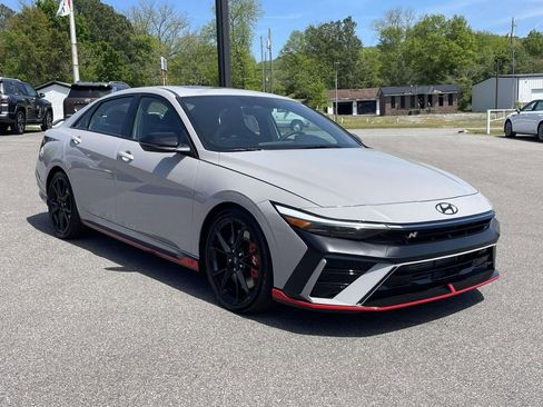 New 2026 Hyundai Elantra N FWD image 4