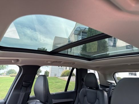 Used 2023 Volvo XC90 T8 Ultimate w/ Protection Package image 10