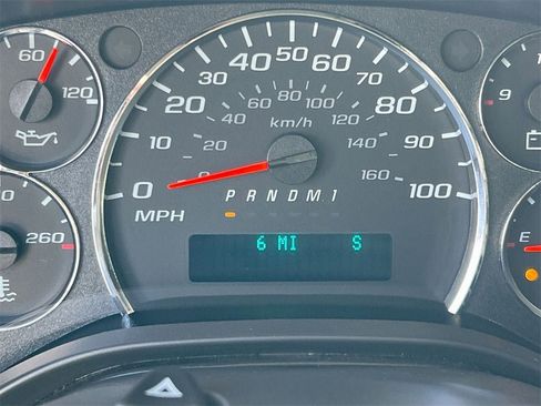 New 2025 GMC Savana 2500 w/ Communications Package image 12