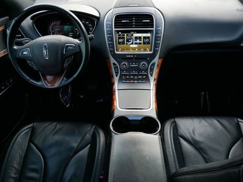 Used 2016 Lincoln MKX Reserve w/ Technology Package image 13