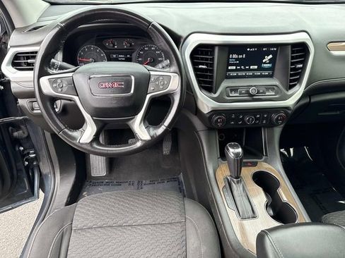 Used 2019 GMC Acadia SLE FWD image 17