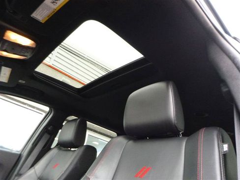 Used 2024 Dodge Durango GT AWD/4WD image 18