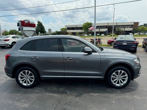 Used 2015 Audi Q5 2.0T Premium Plus w/ Technology Package image 12