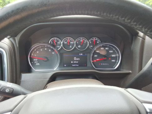 Certified 2020 Chevrolet Silverado 1500 LT w/ Convenience Package RWD image 27