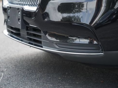Used 2020 Lincoln Corsair AWD w/ Premium Package image 13