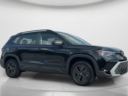 New 2026 Volkswagen Taos S image 7