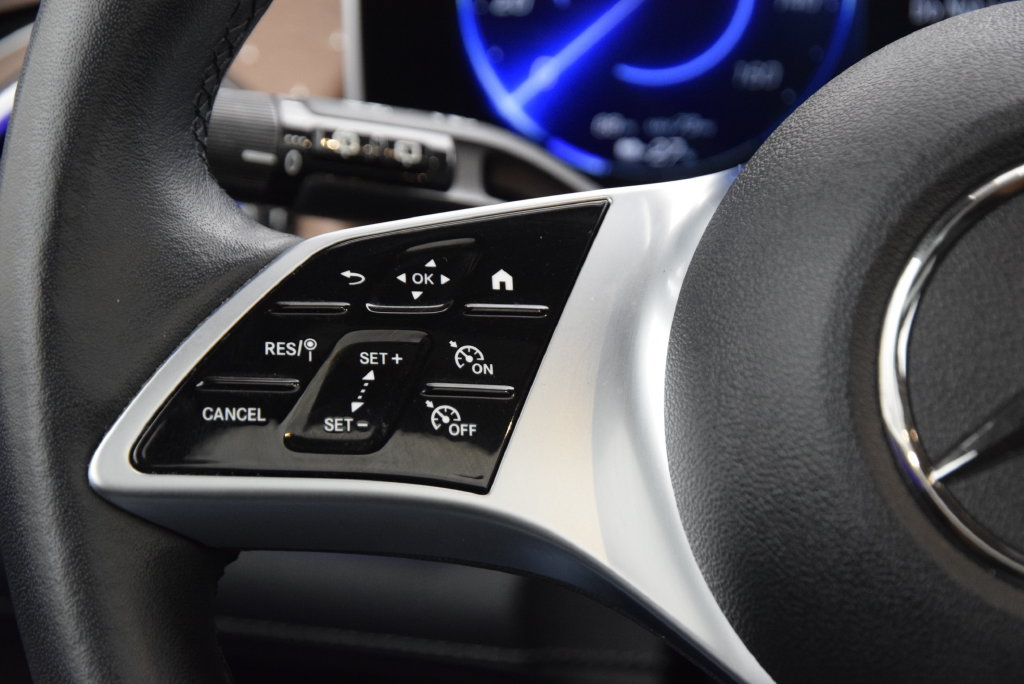 Certified 2024 Mercedes-Benz EQE 350+ 4MATIC SUV image 24