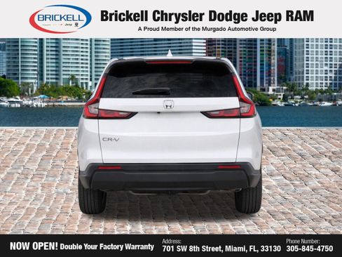 Used 2023 Honda CR-V LX image 7