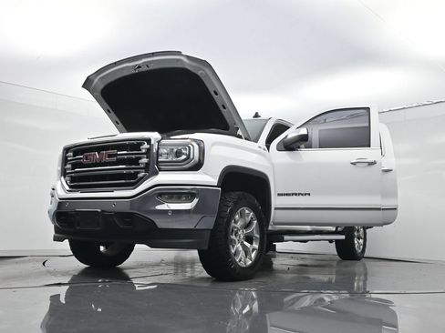 Used 2018 GMC Sierra 1500 SLT w/ SLT Premium Package AWD/4WD image 31