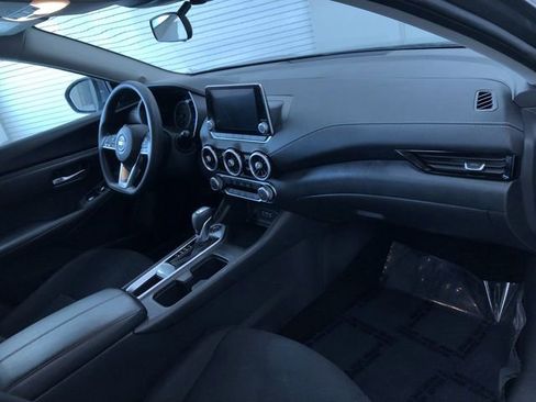 Used 2024 Nissan Sentra SV image 24