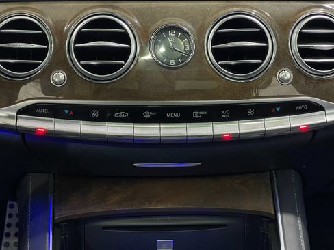 Used 2015 Mercedes-Benz S 550 4MATIC Sedan image 25