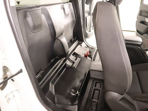 Used 2022 Chevrolet Colorado LT w/ Fleet Safety Package image 13