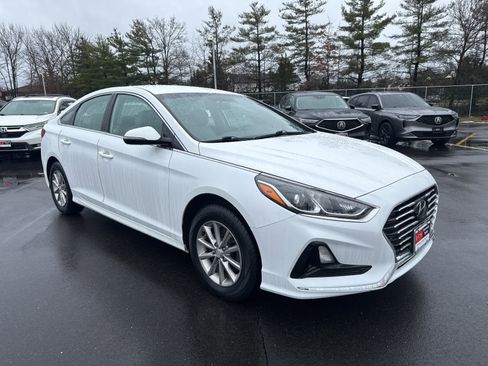 Used 2018 Hyundai Sonata SE image 3