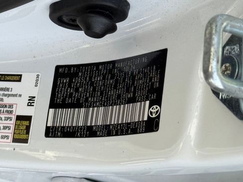 Certified 2025 Toyota Corolla SE image 22