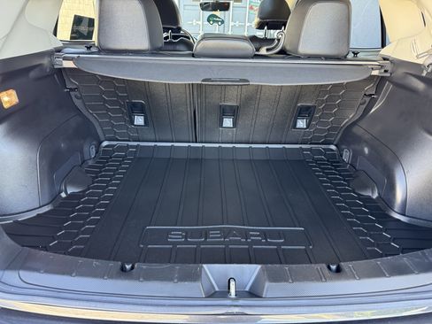 Used 2019 Subaru Crosstrek 2.0i Limited w/ Moonroof Package w/Navigation AWD/4WD image 19