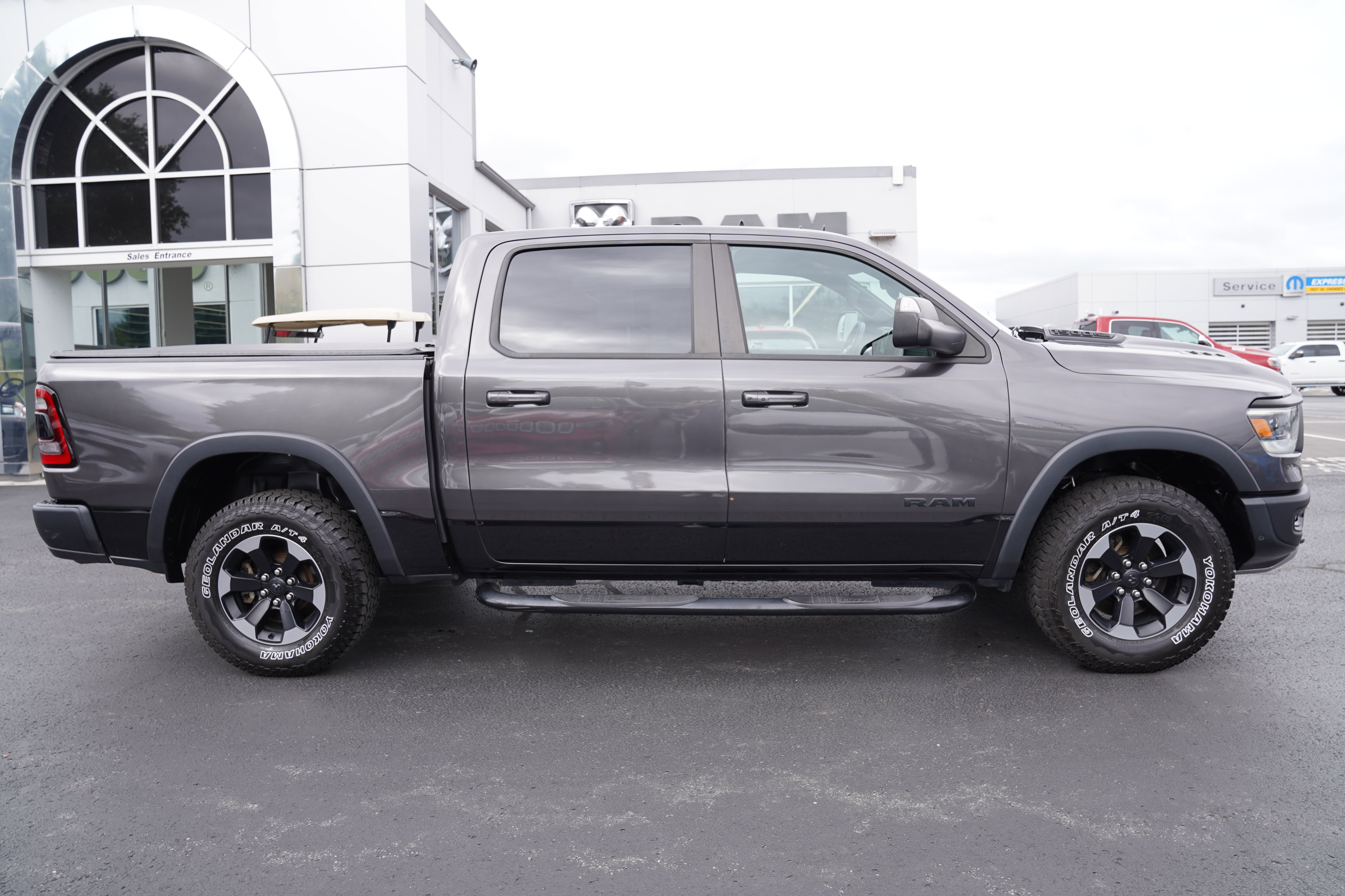 Used 2019 RAM 1500 Rebel w/ Rebel Level 2 Equipment Group AWD/4WD image 2