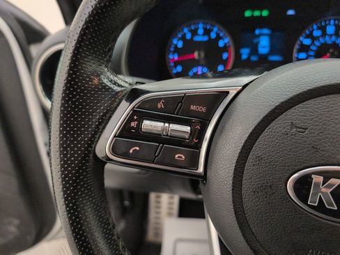 Used 2021 Kia Forte GT-Line image 36