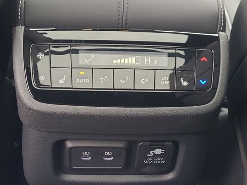 New 2026 INFINITI QX60 Autograph image 13