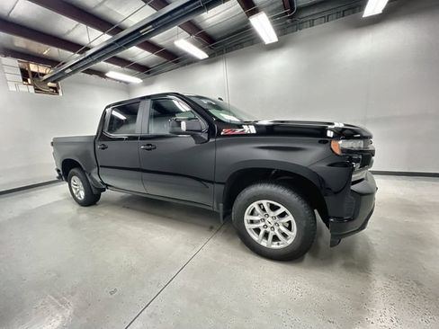 Certified 2022 Chevrolet Silverado 1500 RST w/ Safety Package AWD/4WD image 9
