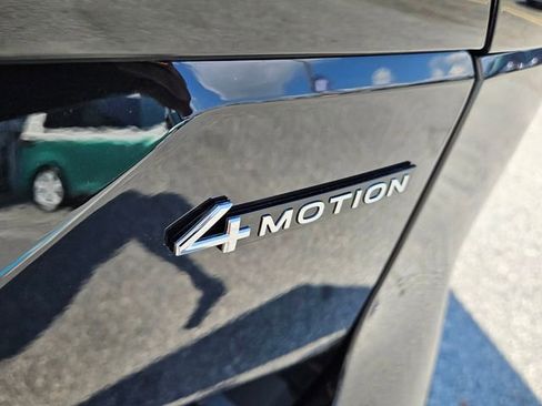 New 2026 Volkswagen Atlas Peak Edition image 12