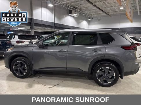 Used 2024 Nissan Rogue SV w/ SV Premium Package image 21