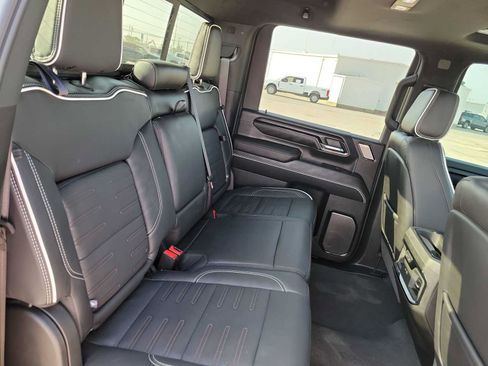 Used 2026 GMC Sierra 2500 AT4X AWD/4WD image 17