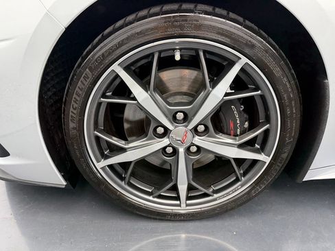 Used 2020 Chevrolet Corvette Stingray Preferred Cpe w/ 2LT Preferred Equipment Group RWD image 37