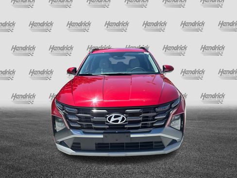 Used 2025 Hyundai Tucson SEL FWD image 3