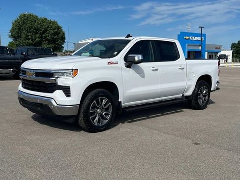 New 2025 Chevrolet Silverado 1500 LT image 8