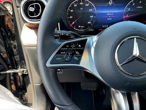 Used 2026 Mercedes-Benz GLC 300 4MATIC image 13