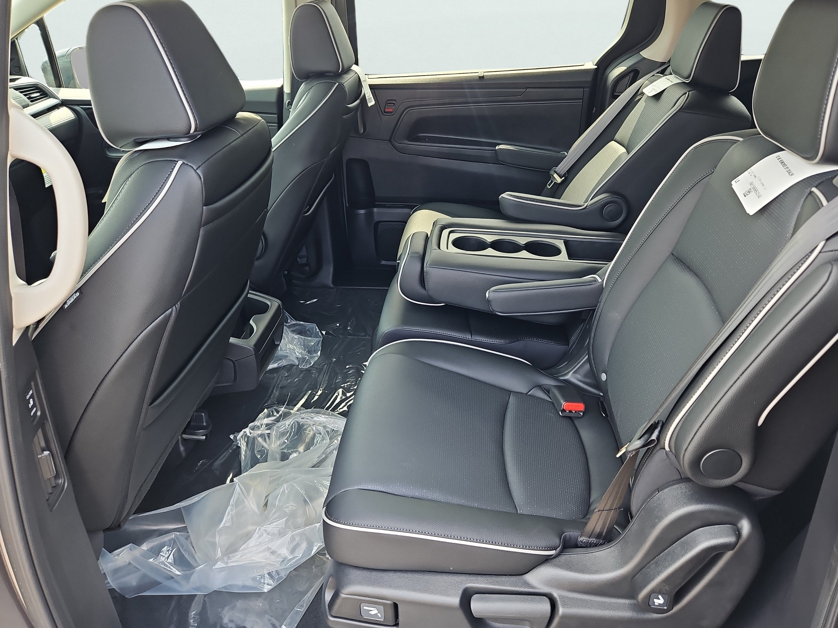New 2026 Honda Odyssey Elite image 24