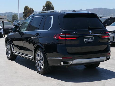 Used 2025 BMW X7 xDrive40i w/ Premium Package AWD/4WD image 6