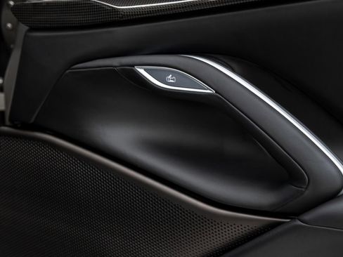 Used 2024 Ferrari Purosangue image 48