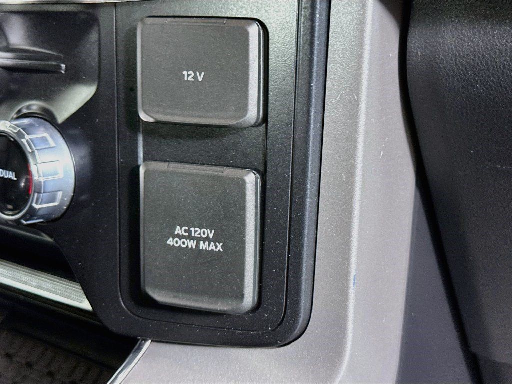 Used 2023 Ford F150 Lariat w/ Equipment Group 502A High AWD/4WD image 40