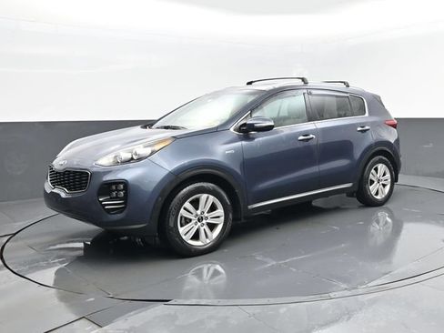 Used 2019 Kia Sportage EX w/ EX Sport Appearance Package AWD/4WD image 2